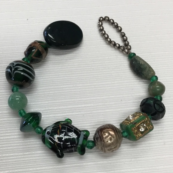 Jewelry - Darling Green & Black Bracelet